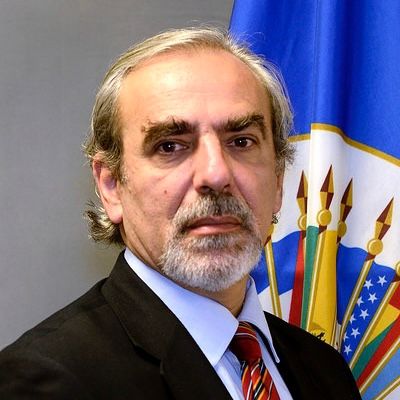 Luis Porto (UY)